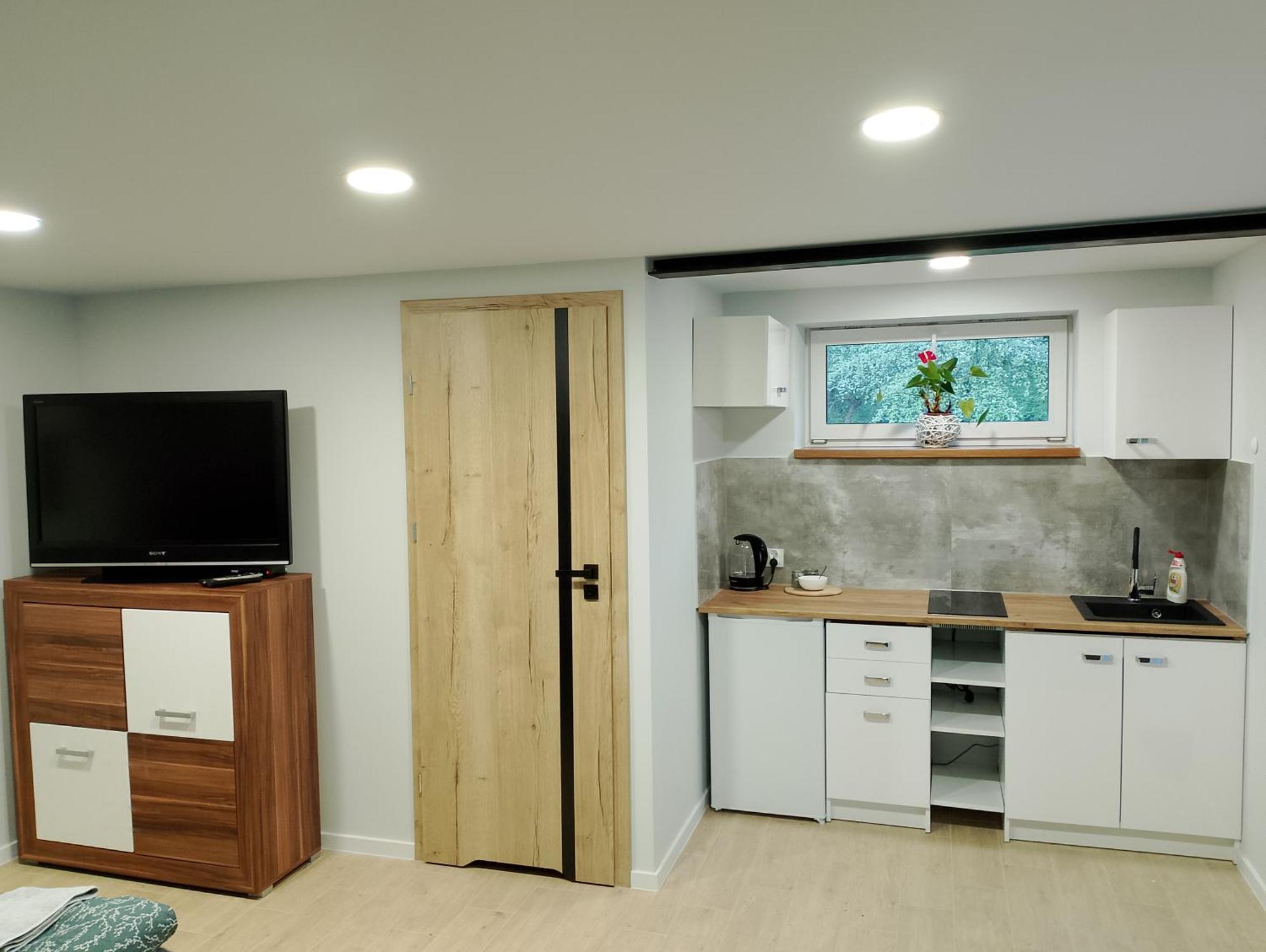 Apartament Z Ogrodem I Przemyśl Zewnętrze zdjęcie