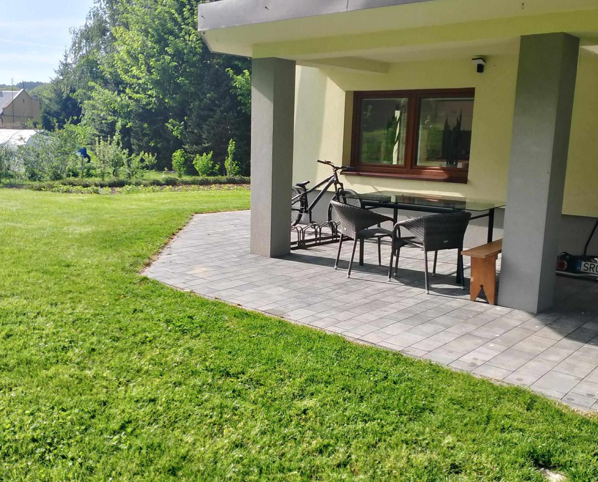 Apartament Z Ogrodem I Przemyśl Zewnętrze zdjęcie